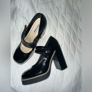 Steve Madden Twice Mary Jane Platform heel